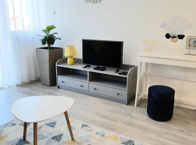 Apartment Arnyas Apartmanhaz Balatonlelle